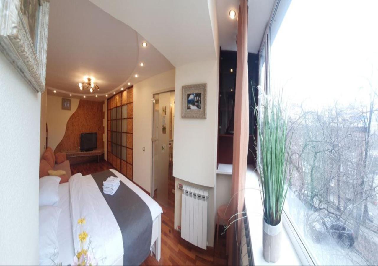 Inn Home Apartments - Pechersk Area Kijev Kültér fotó
