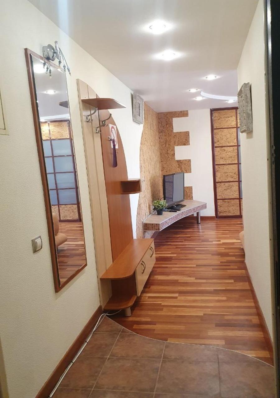 Inn Home Apartments - Pechersk Area Kijev Kültér fotó