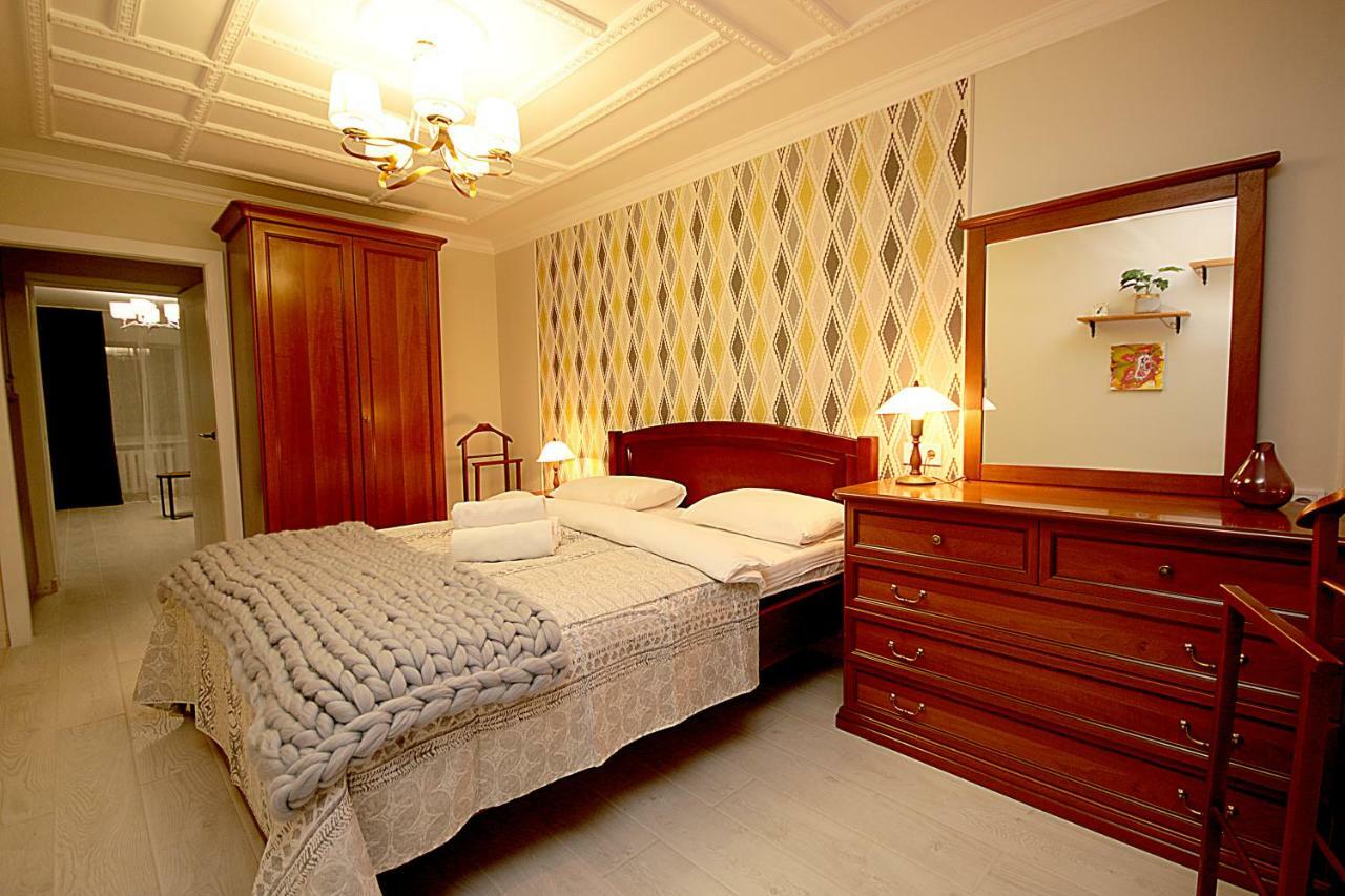 Inn Home Apartments - Pechersk Area Kijev Kültér fotó