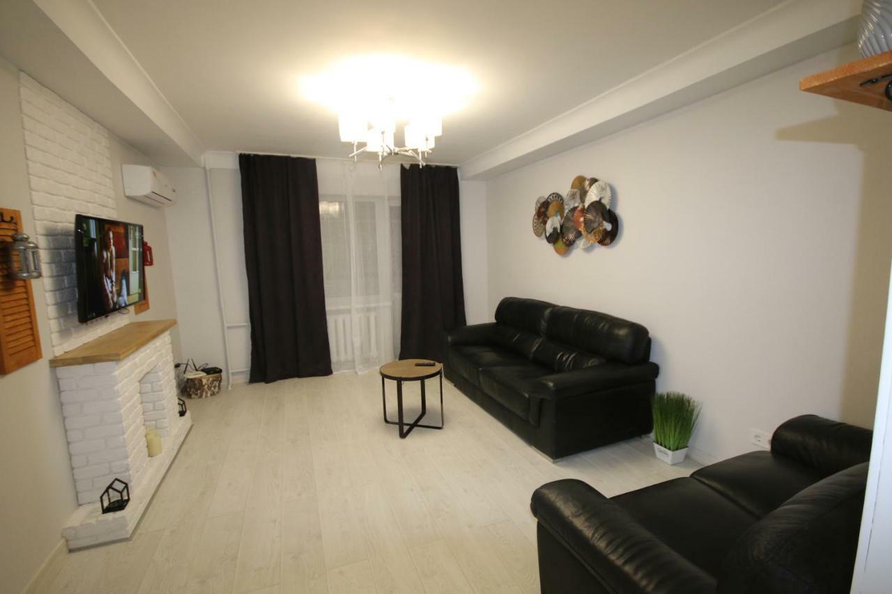 Inn Home Apartments - Pechersk Area Kijev Kültér fotó