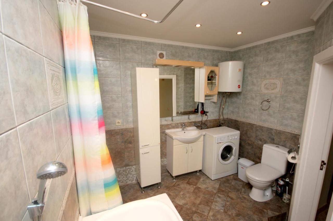 Inn Home Apartments - Pechersk Area Kijev Kültér fotó