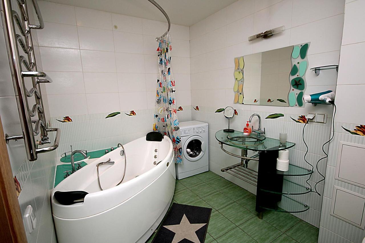 Inn Home Apartments - Pechersk Area Kijev Kültér fotó